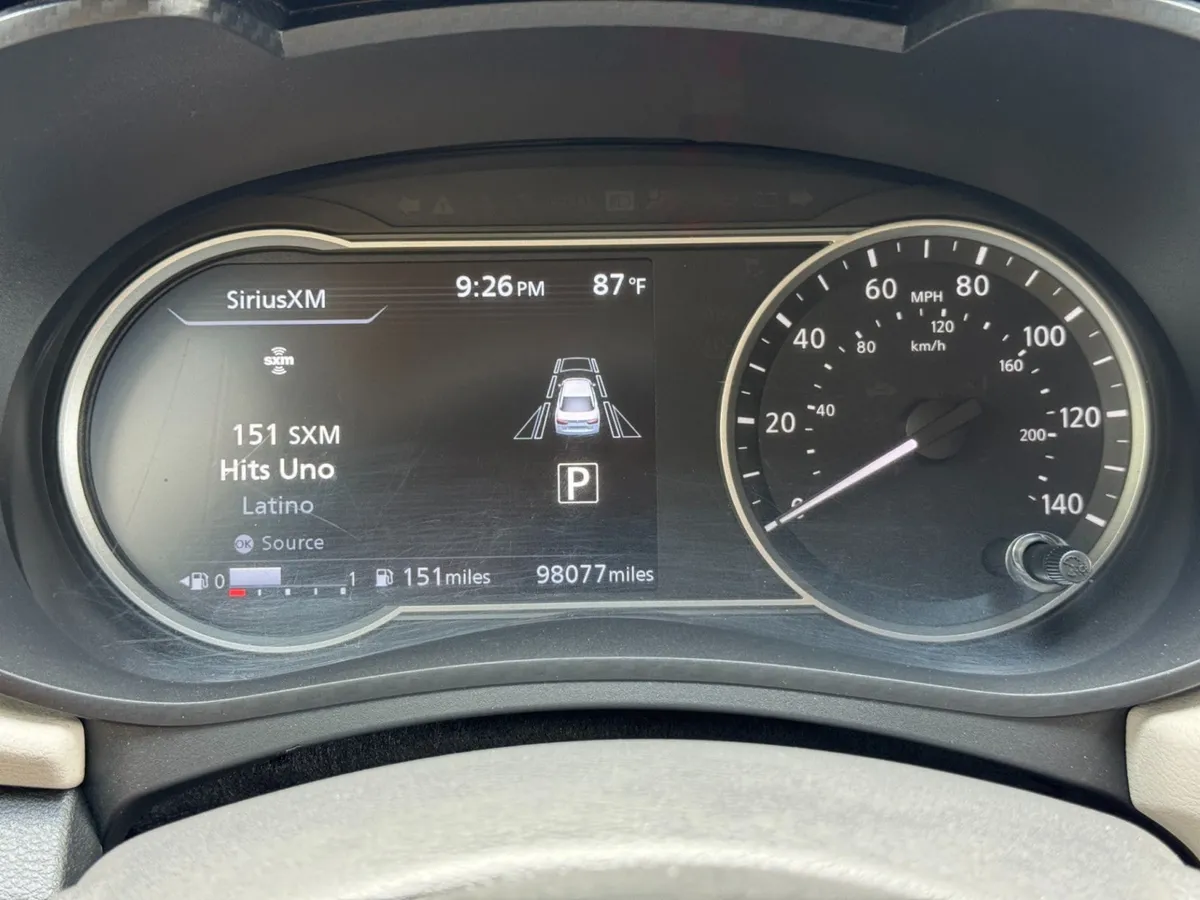 2021 Nissan Versa SV thumbnail 16