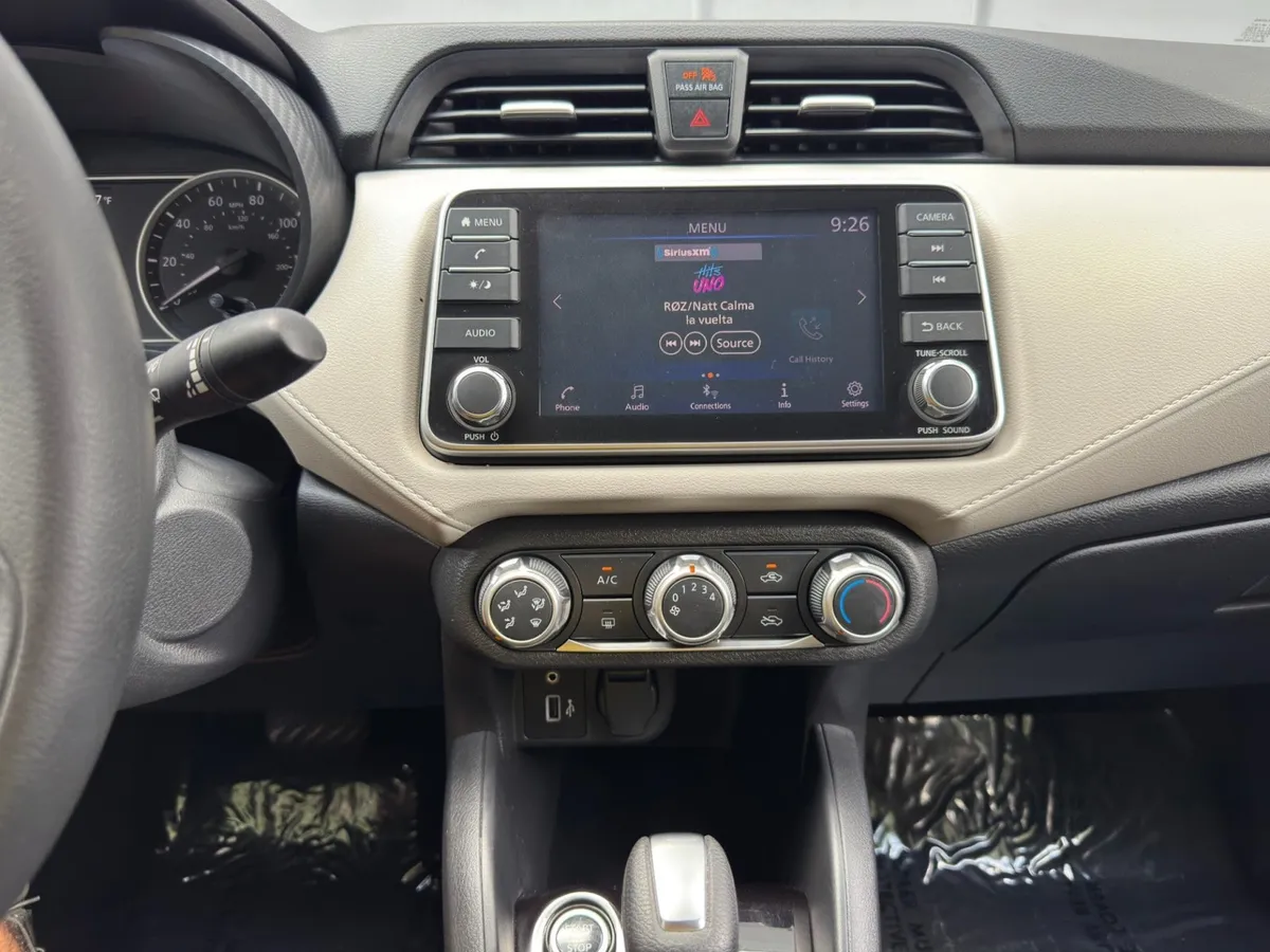2021 Nissan Versa SV thumbnail 20