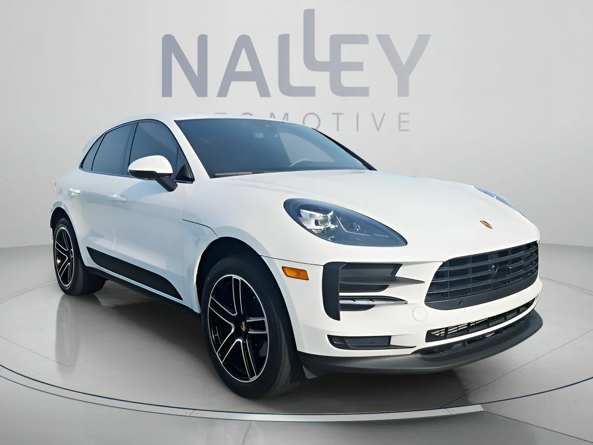 2021 Porsche Macan Base thumbnail 8