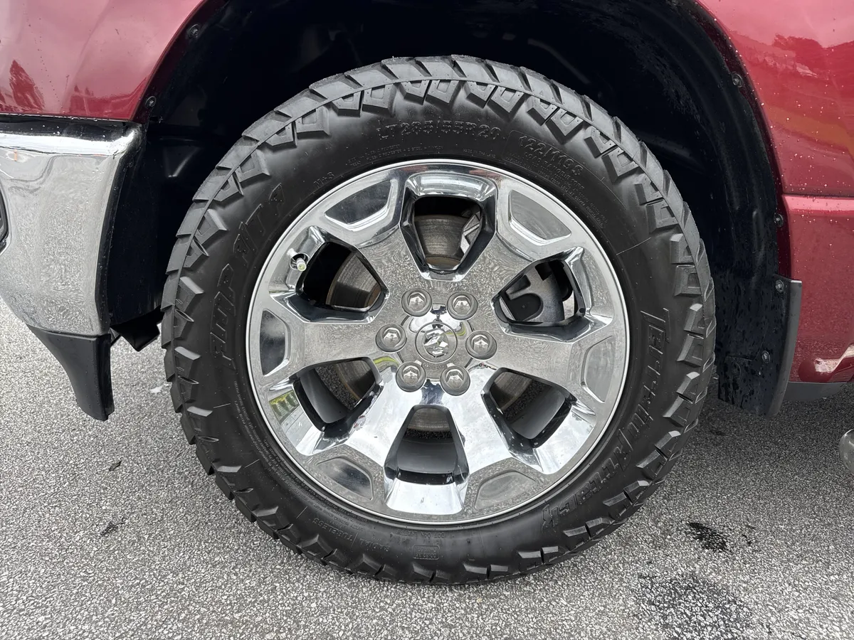 2021 Ram 1500 Big Horn thumbnail 11