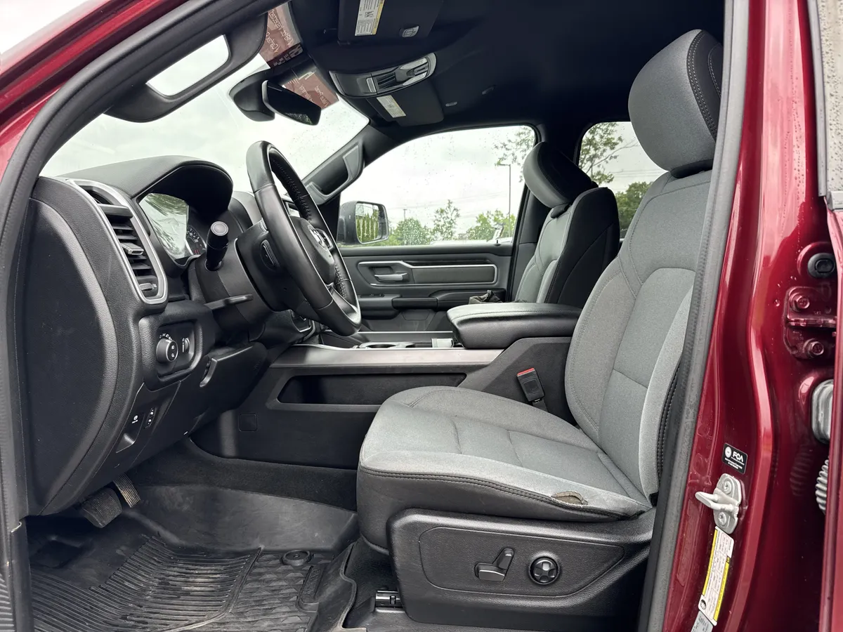 2021 Ram 1500 Big Horn thumbnail 14