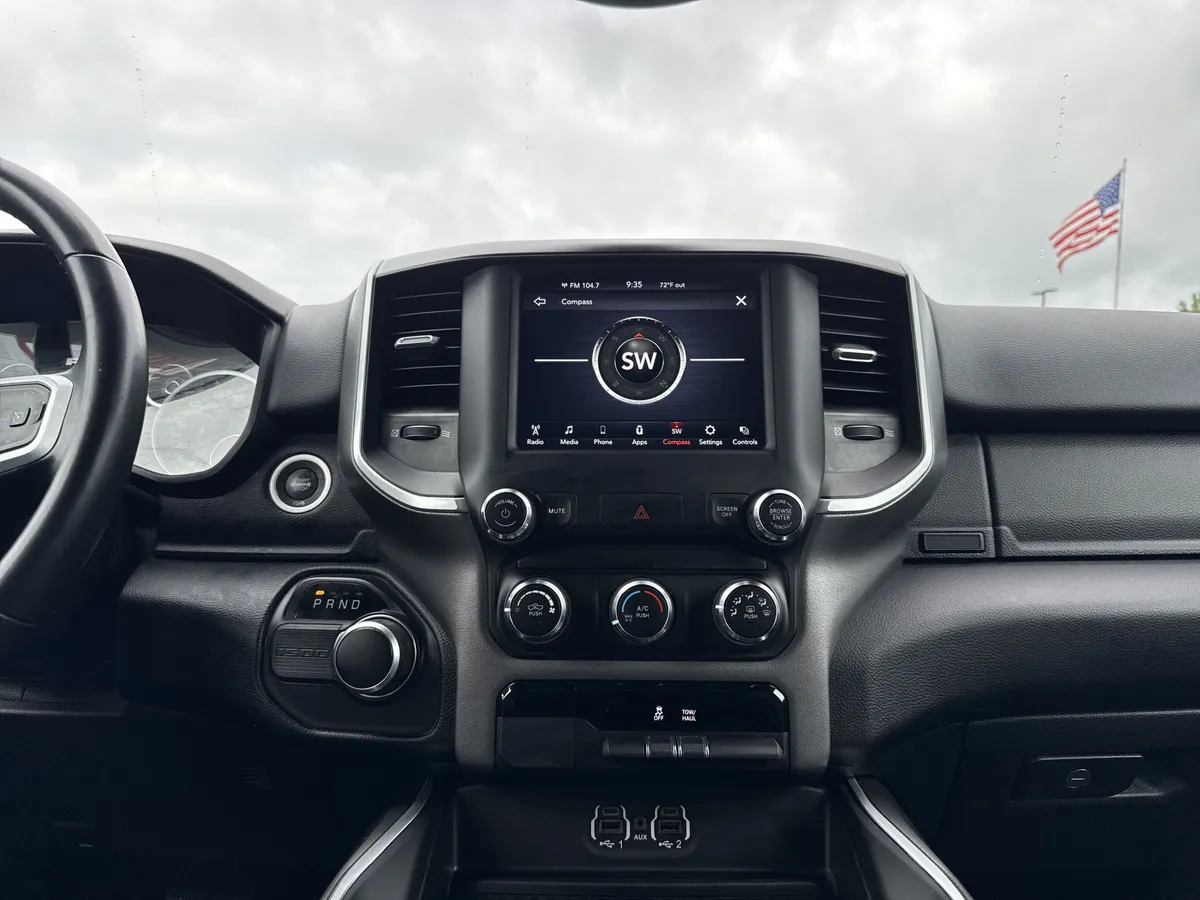 2021 Ram 1500 Big Horn thumbnail 26