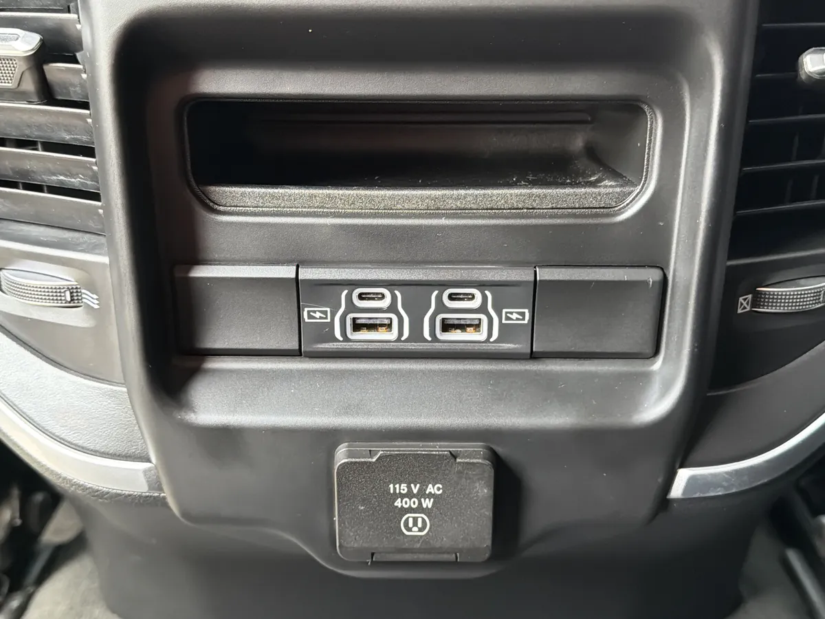 2021 Ram 1500 Big Horn thumbnail 18