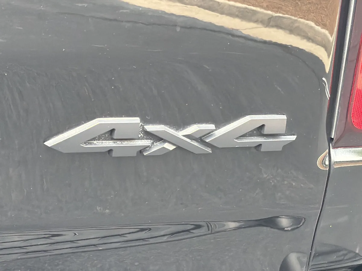 2021 Ram 1500 Big Horn thumbnail 23