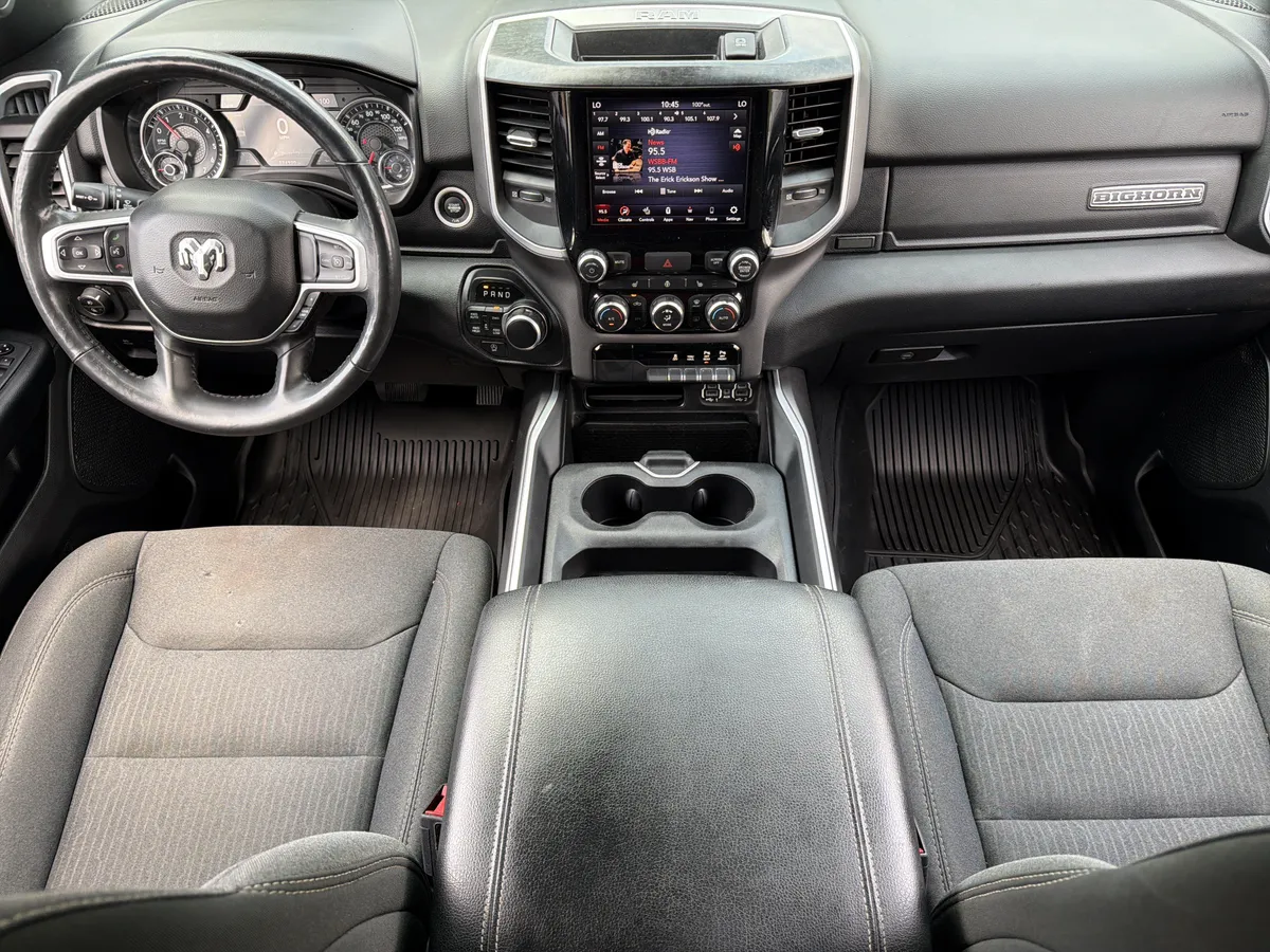 2021 Ram 1500 Big Horn thumbnail 3