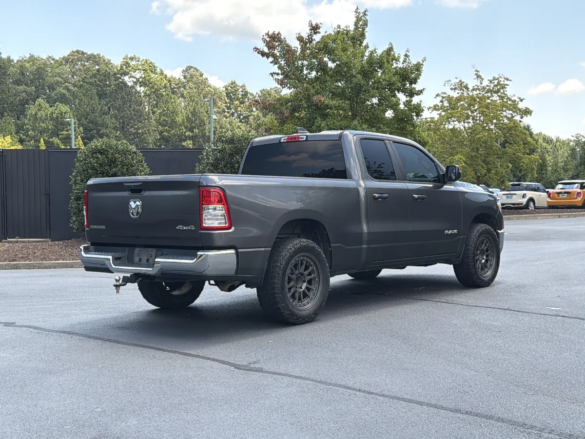 2021 Ram 1500 Big Horn thumbnail 2