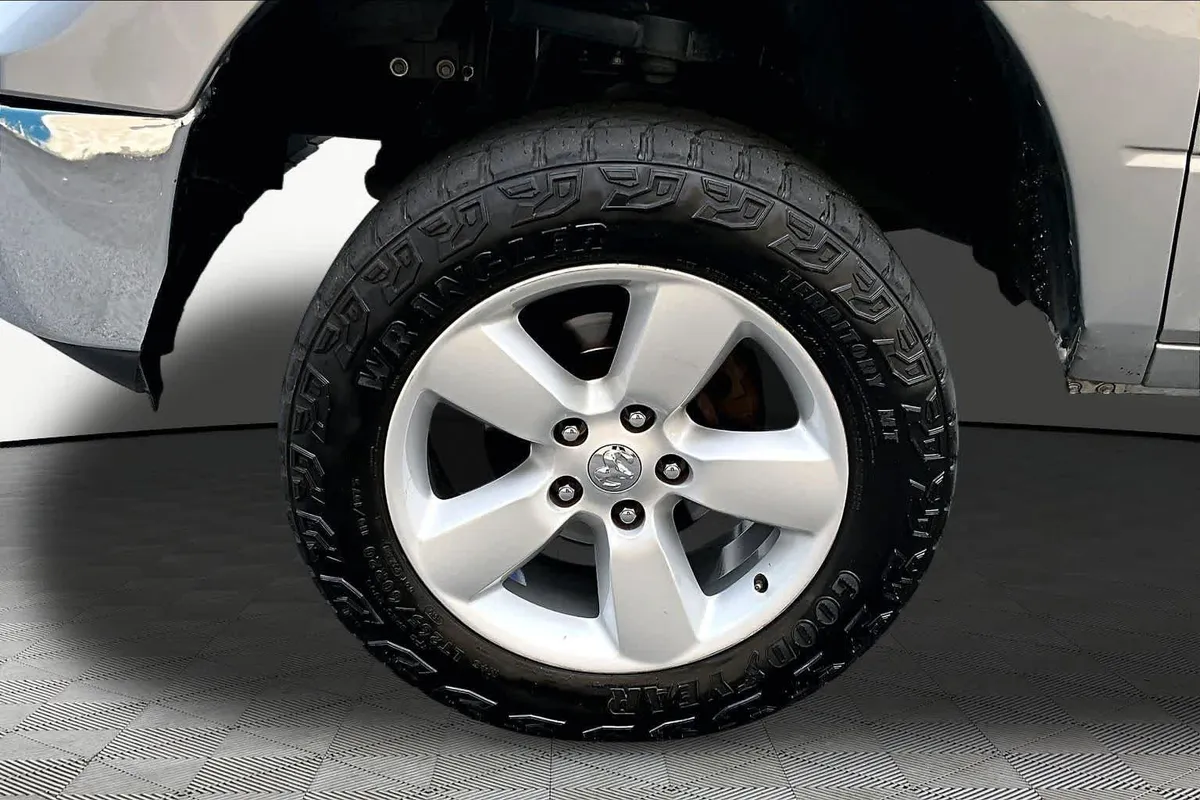 2021 Ram 1500 Classic Tradesman thumbnail 11