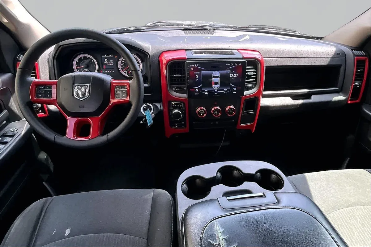 2021 Ram 1500 Classic Tradesman thumbnail 16