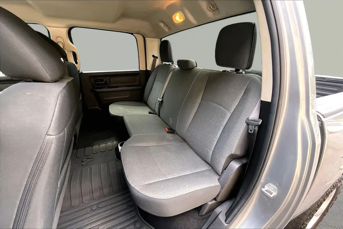 2021 Ram 1500 Classic Tradesman thumbnail 21