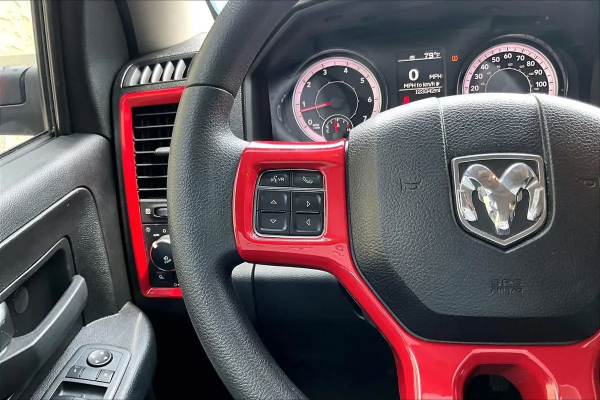 2021 Ram 1500 Classic Tradesman thumbnail 24