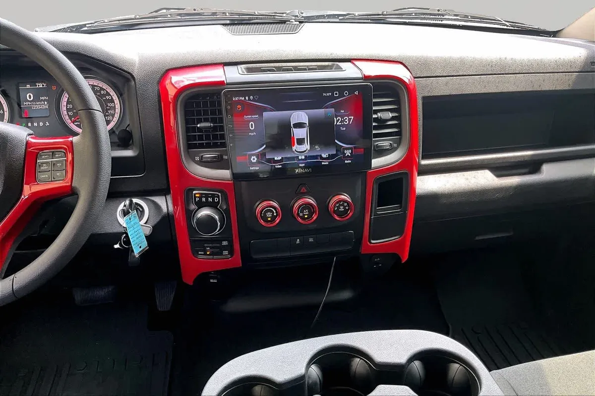 2021 Ram 1500 Classic Tradesman thumbnail 7