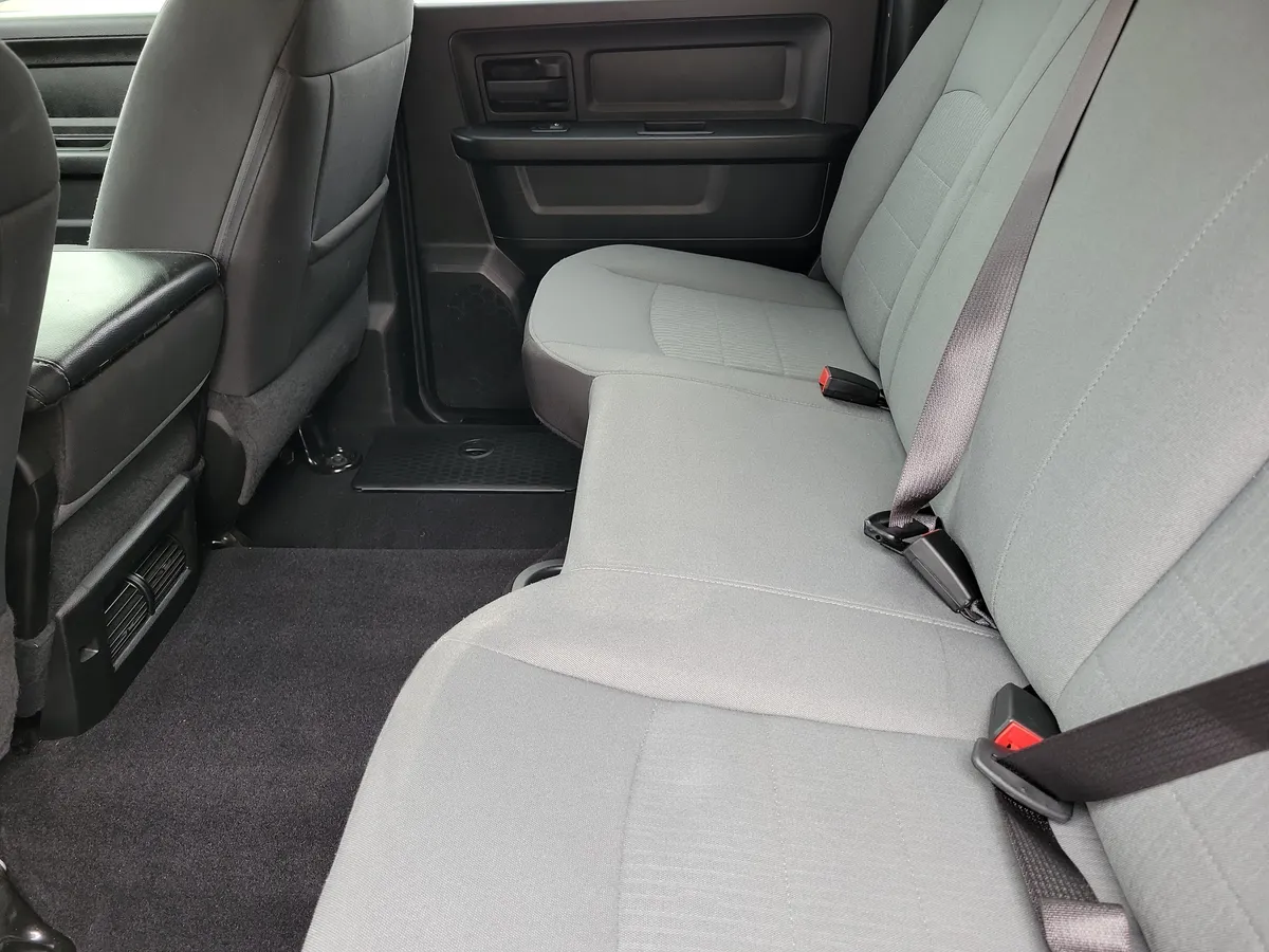 2021 Ram 1500 Classic Tradesman thumbnail 13