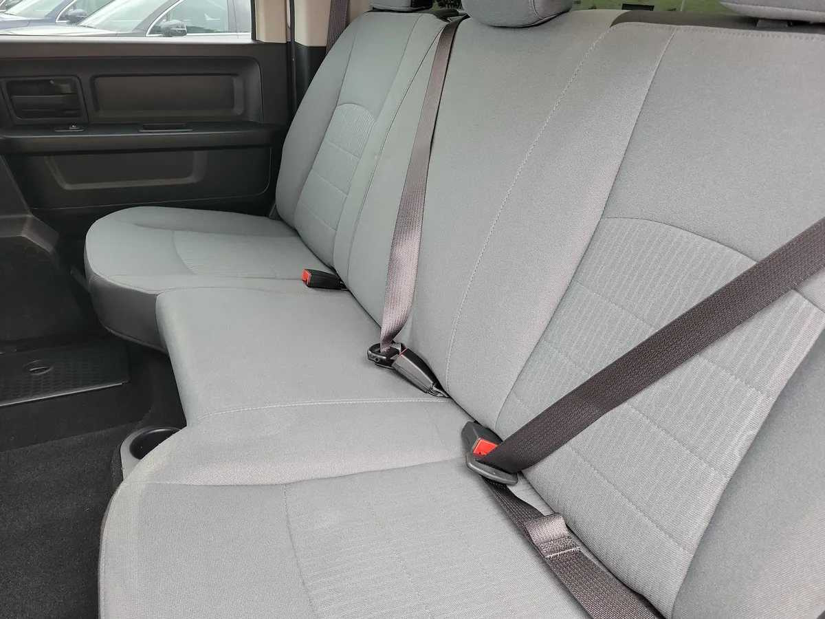 2021 Ram 1500 Classic Tradesman thumbnail 14