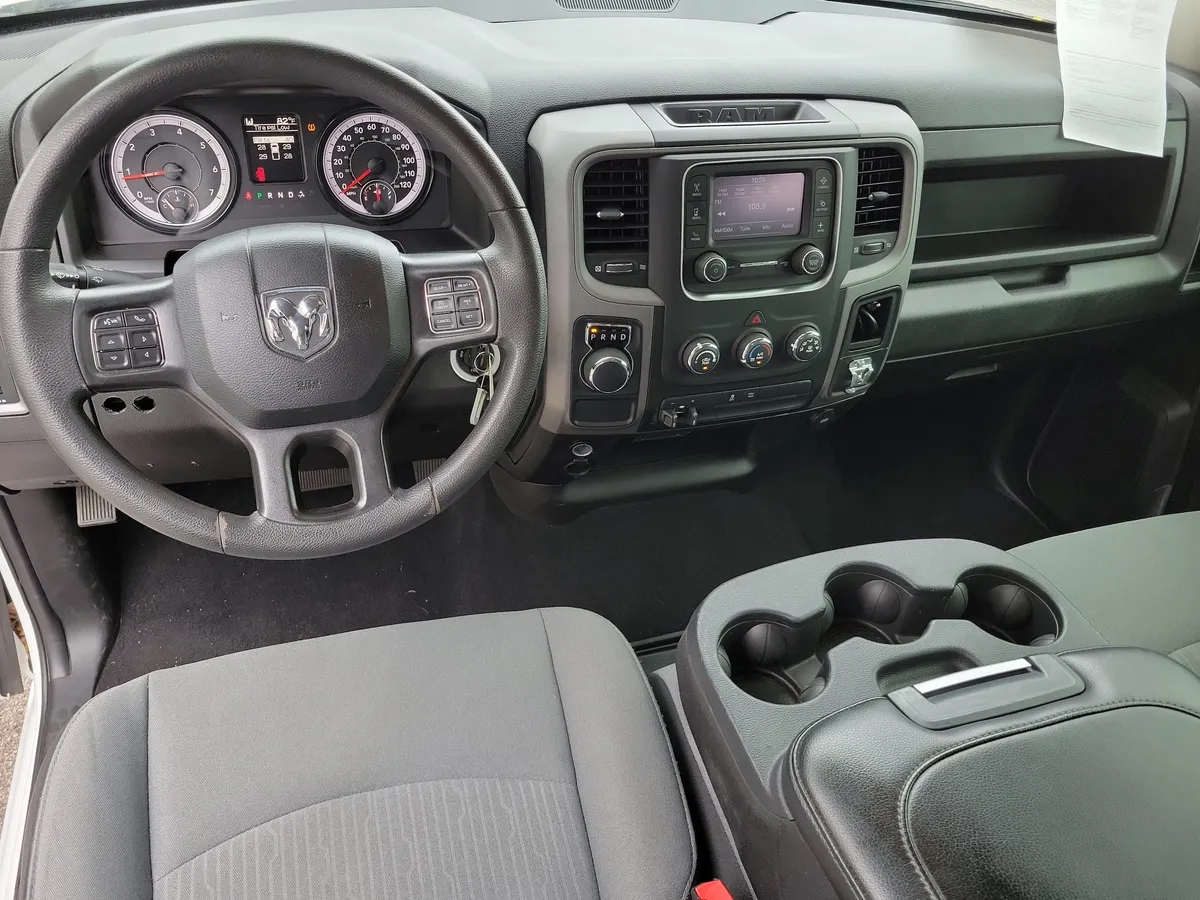 2021 Ram 1500 Classic Tradesman thumbnail 15
