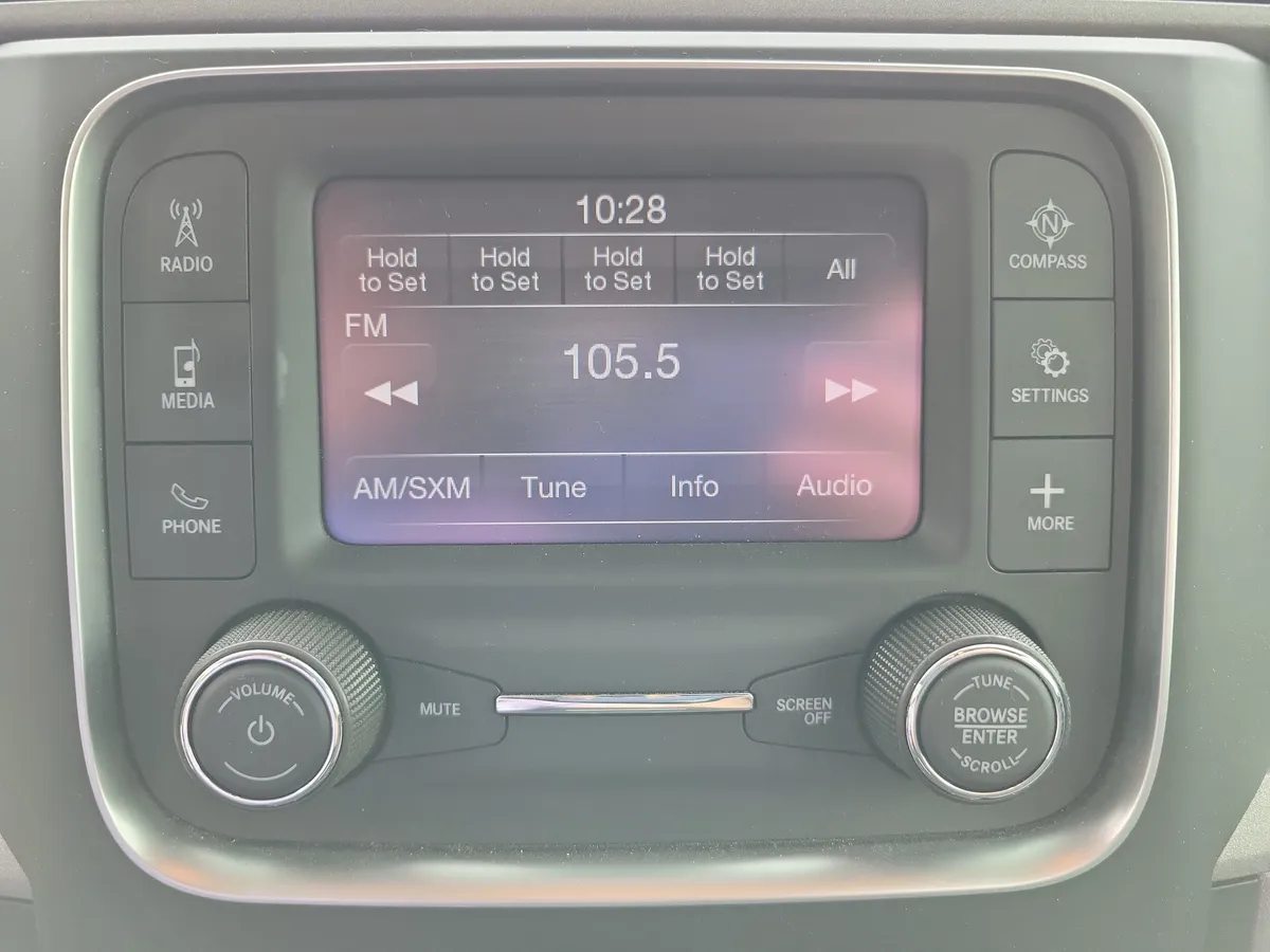 2021 Ram 1500 Classic Tradesman thumbnail 17