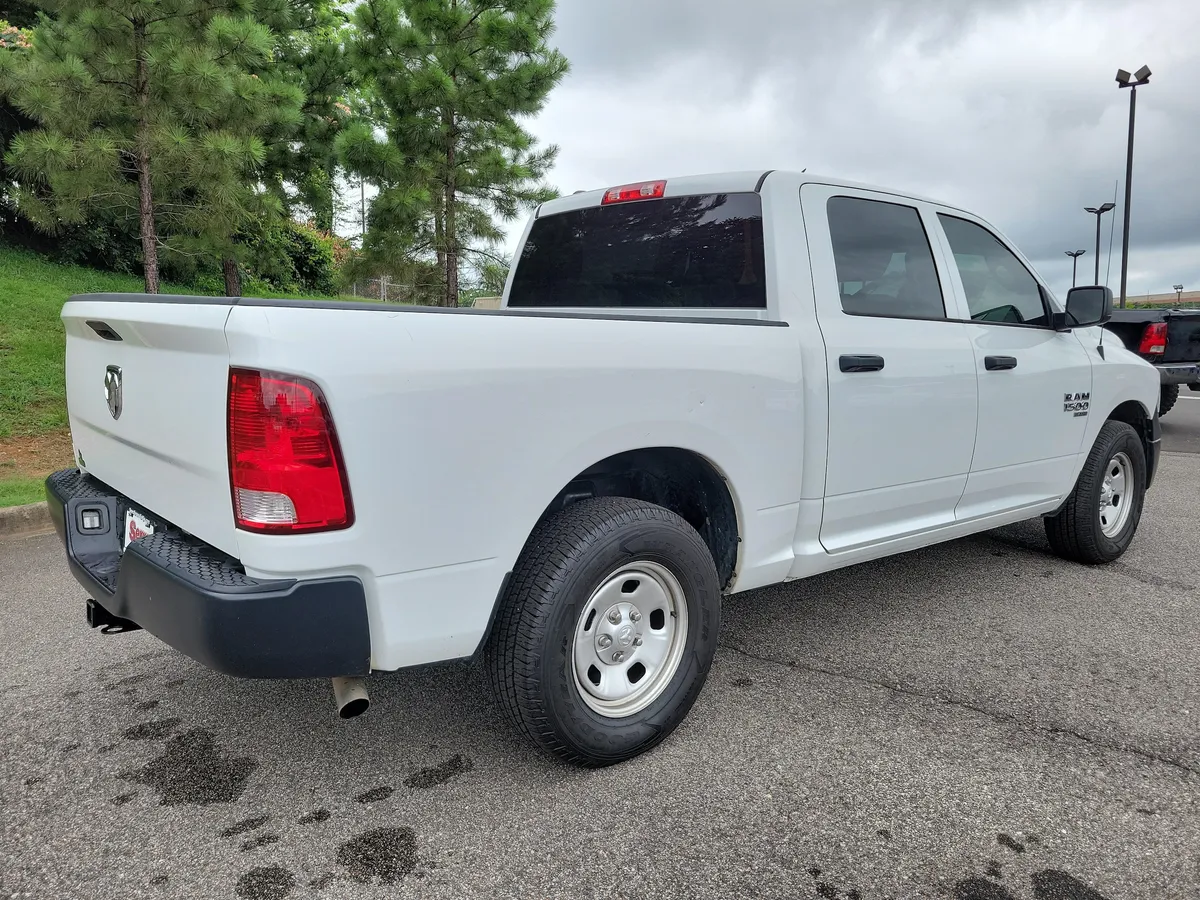 2021 Ram 1500 Classic Tradesman thumbnail 5