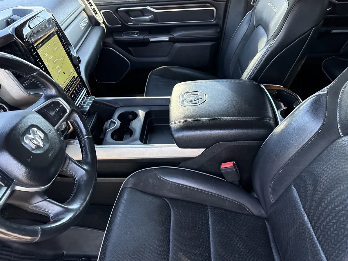 2021 Ram 1500 Laramie thumbnail 14