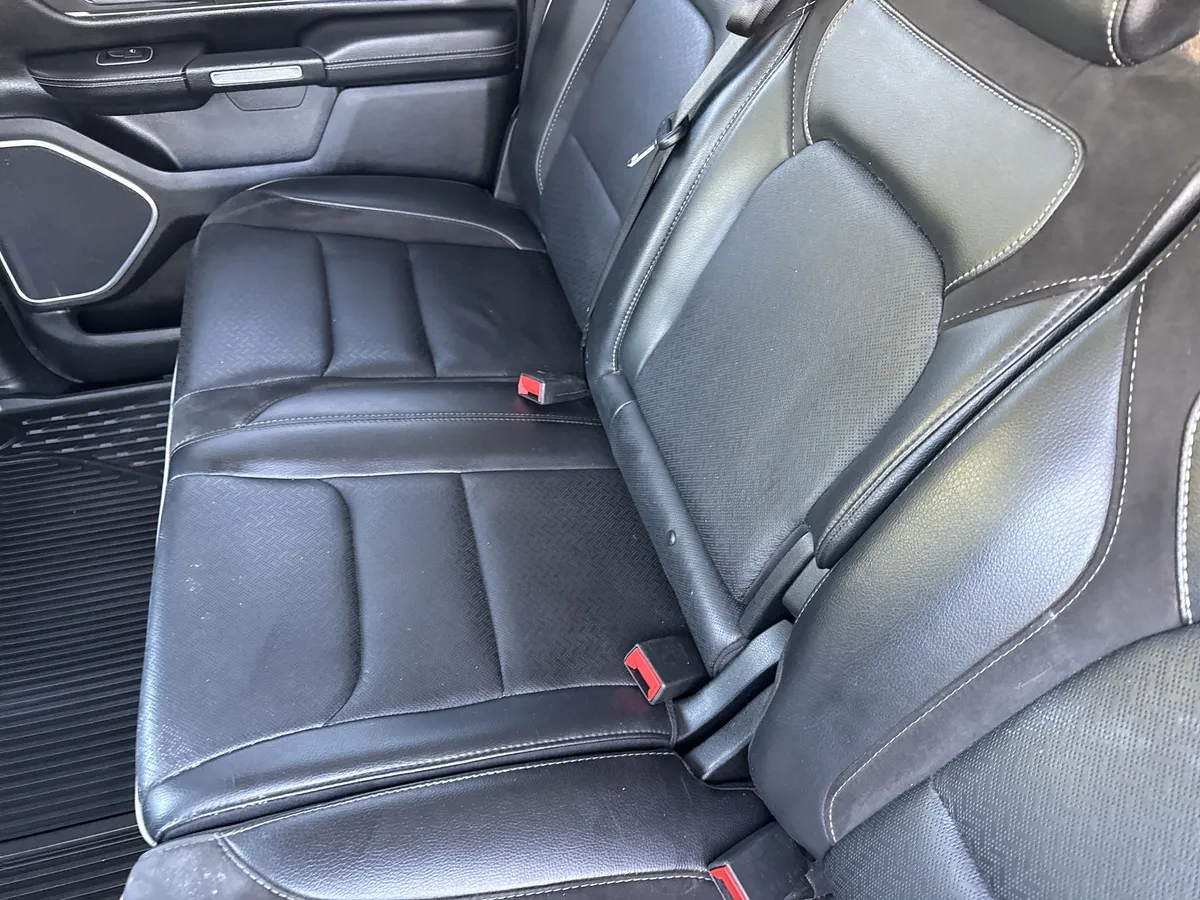 2021 Ram 1500 Laramie thumbnail 21