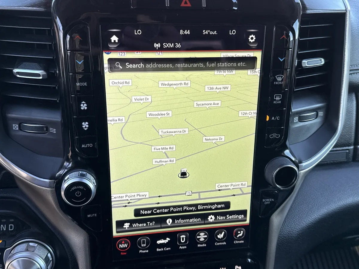 2021 Ram 1500 Laramie thumbnail 30