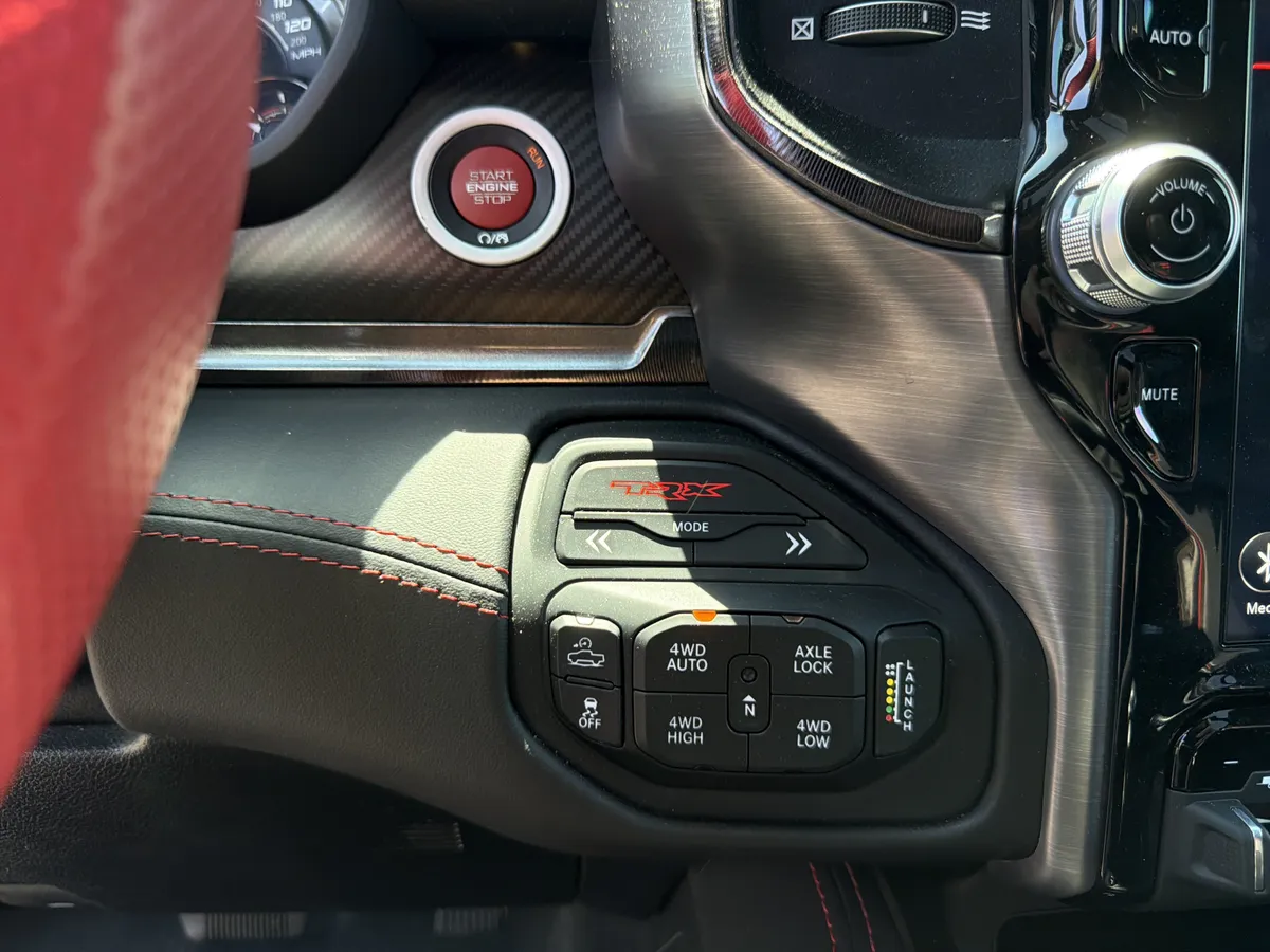 2021 Ram 1500 TRX thumbnail 31