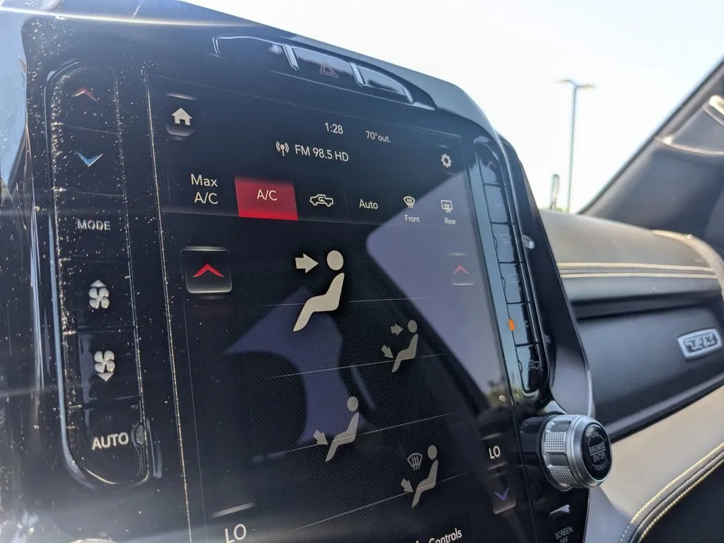 2021 Ram 1500 TRX thumbnail 16