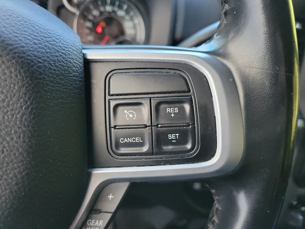 2021 Ram 2500 Big Horn thumbnail 22