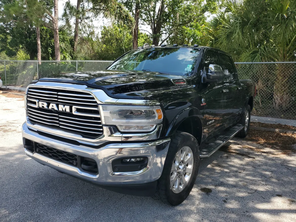 2021 Ram 2500 Laramie thumbnail 4