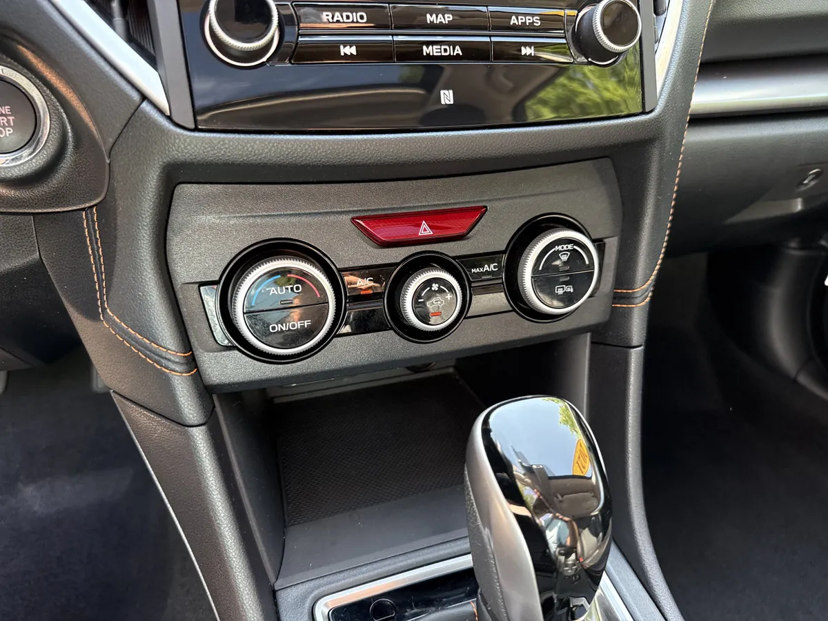 2021 Subaru Crosstrek Limited thumbnail 3