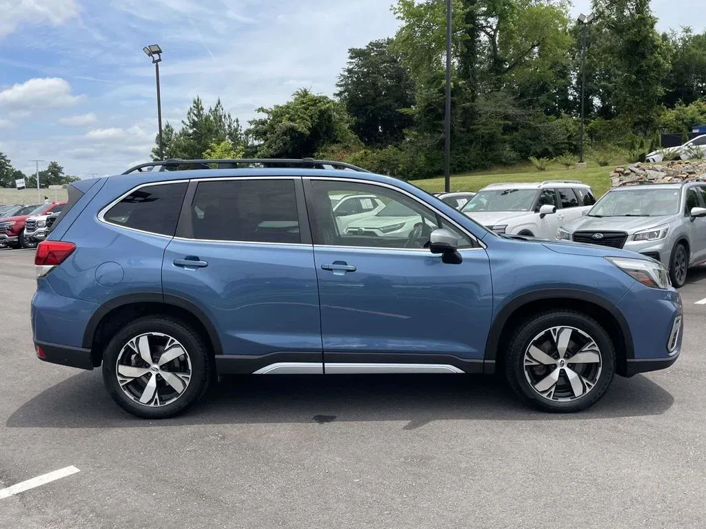 2021 Subaru Forester Touring thumbnail 2