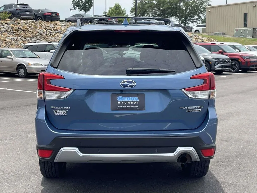 2021 Subaru Forester Touring thumbnail 4