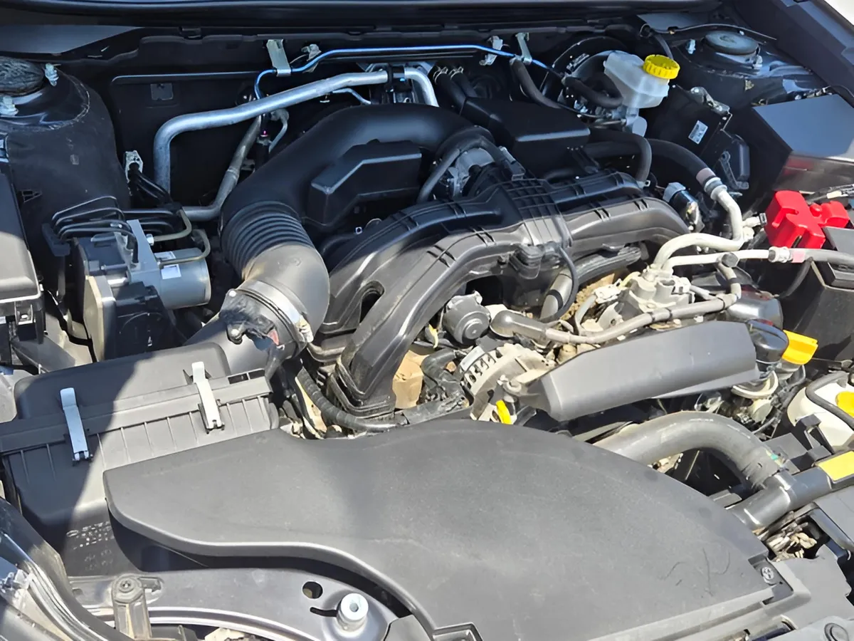 2021 Subaru Outback Limited thumbnail 16