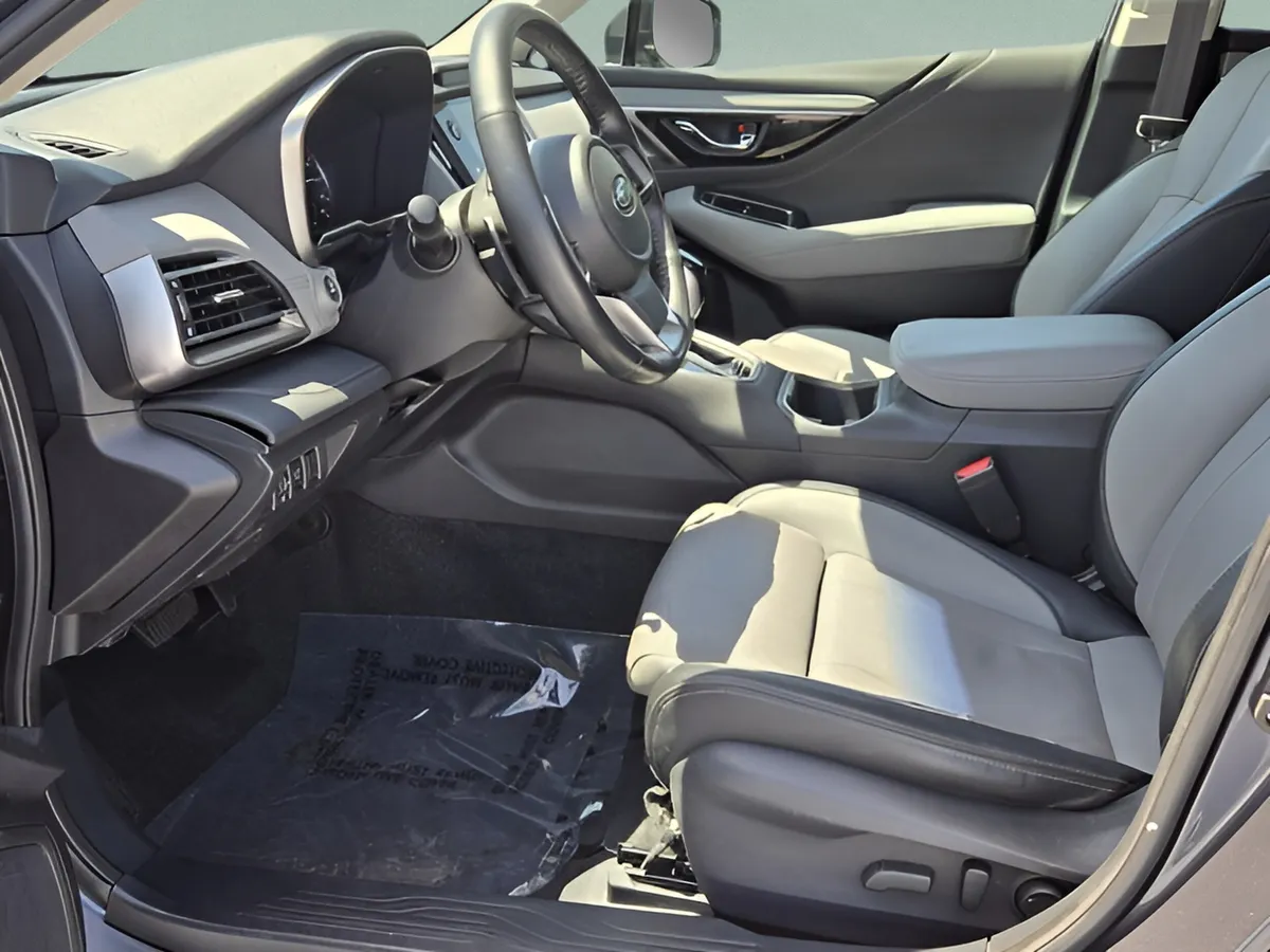 2021 Subaru Outback Limited thumbnail 31