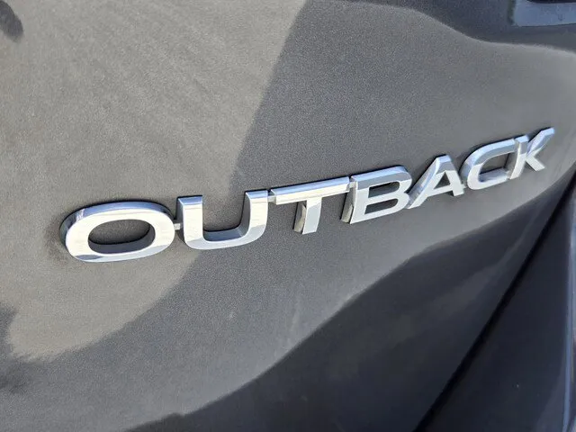 2021 Subaru Outback Limited thumbnail 34
