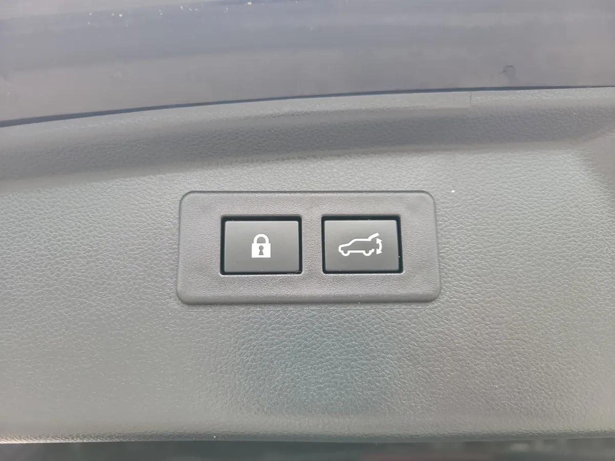 2021 Subaru Outback Onyx Edition XT thumbnail 14