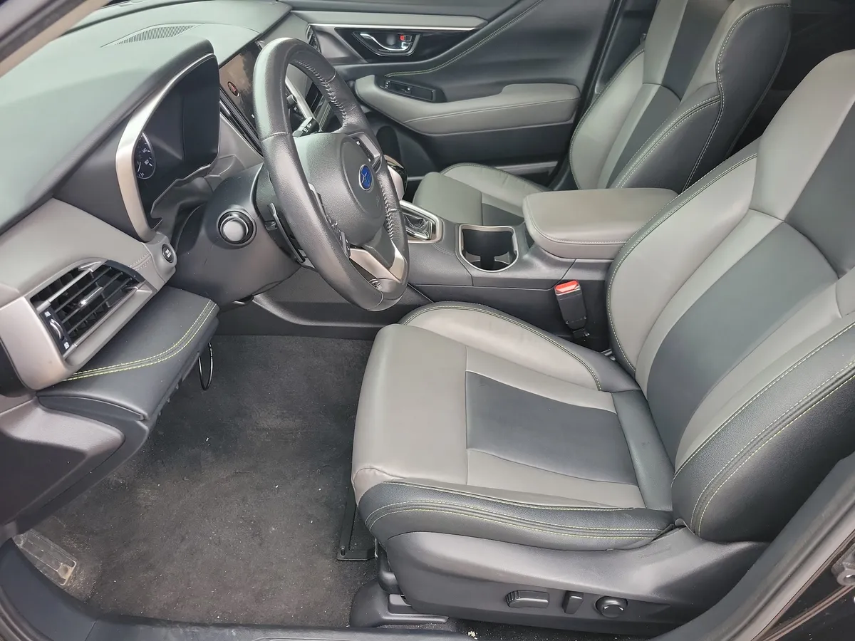 2021 Subaru Outback Onyx Edition XT thumbnail 4