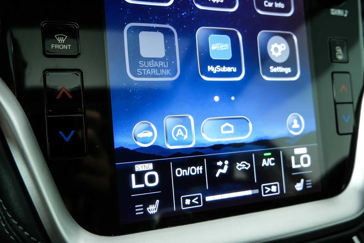 2021 SUBARU OUTBACK Premium thumbnail 16