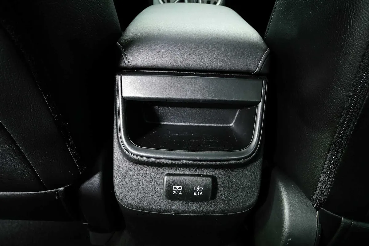 2021 SUBARU OUTBACK Premium thumbnail 18