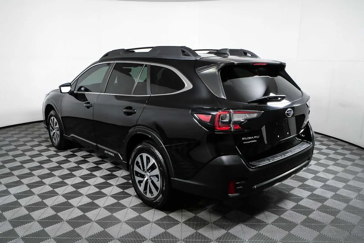 2021 SUBARU OUTBACK Premium thumbnail 28