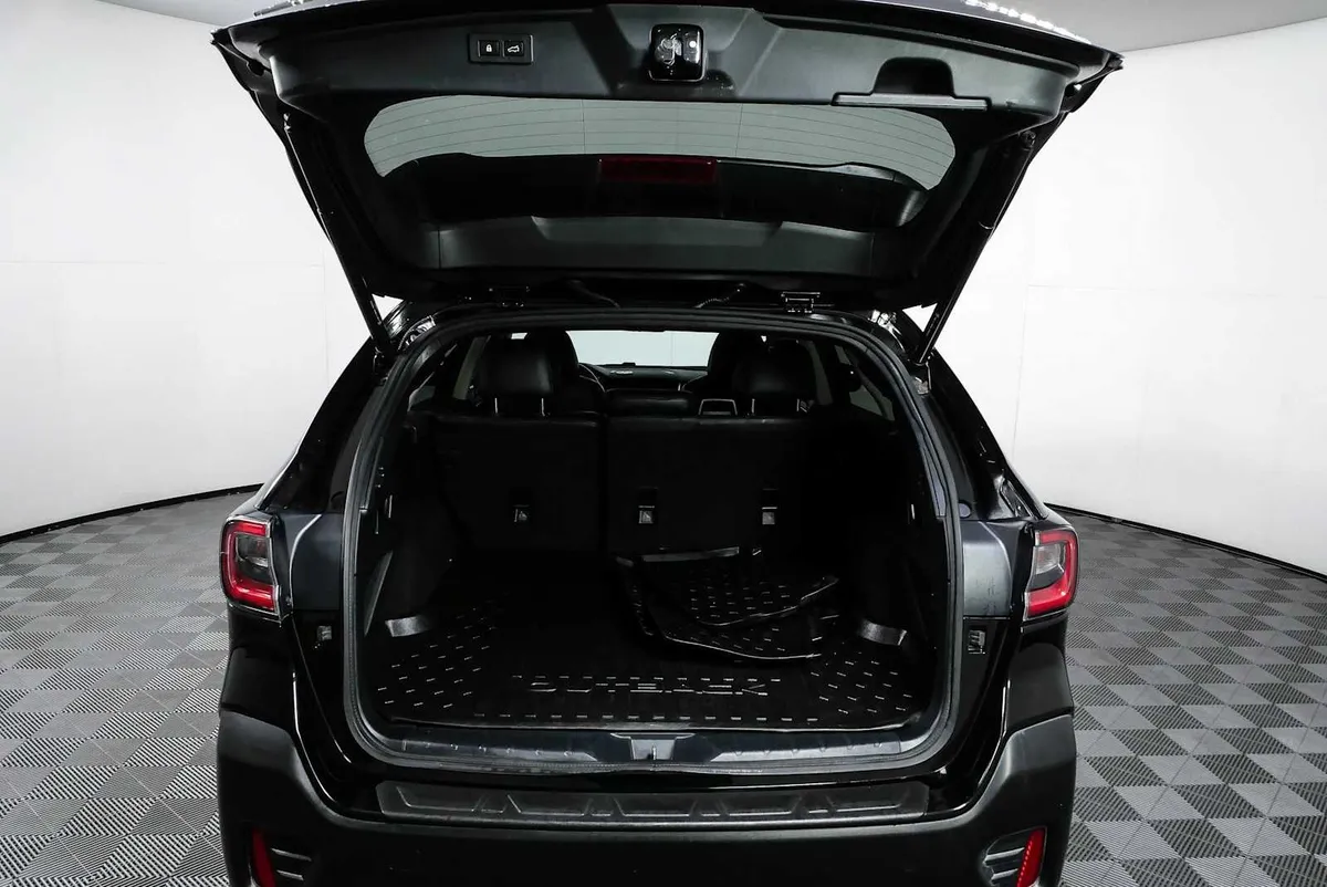 2021 SUBARU OUTBACK Premium thumbnail 30