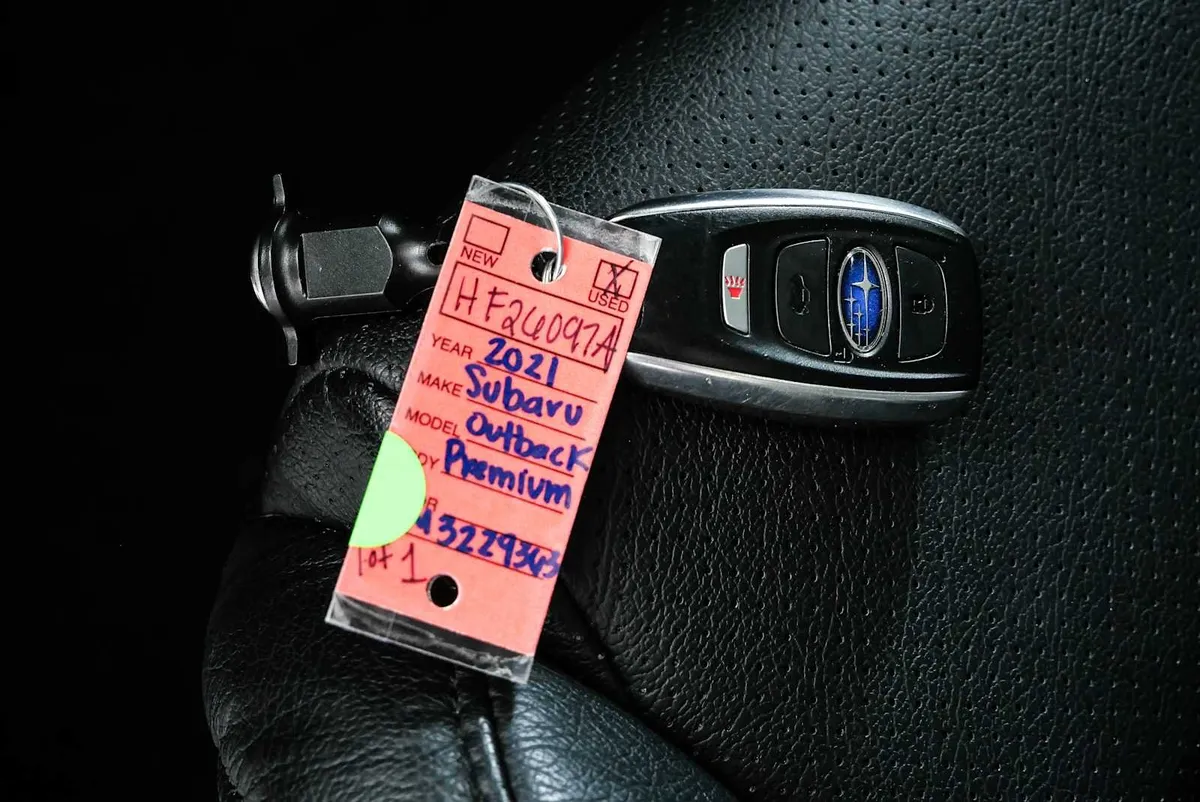 2021 SUBARU OUTBACK Premium thumbnail 38