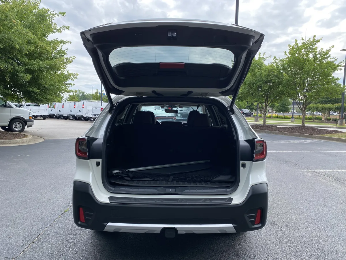 2021 Subaru Outback Touring XT thumbnail 10