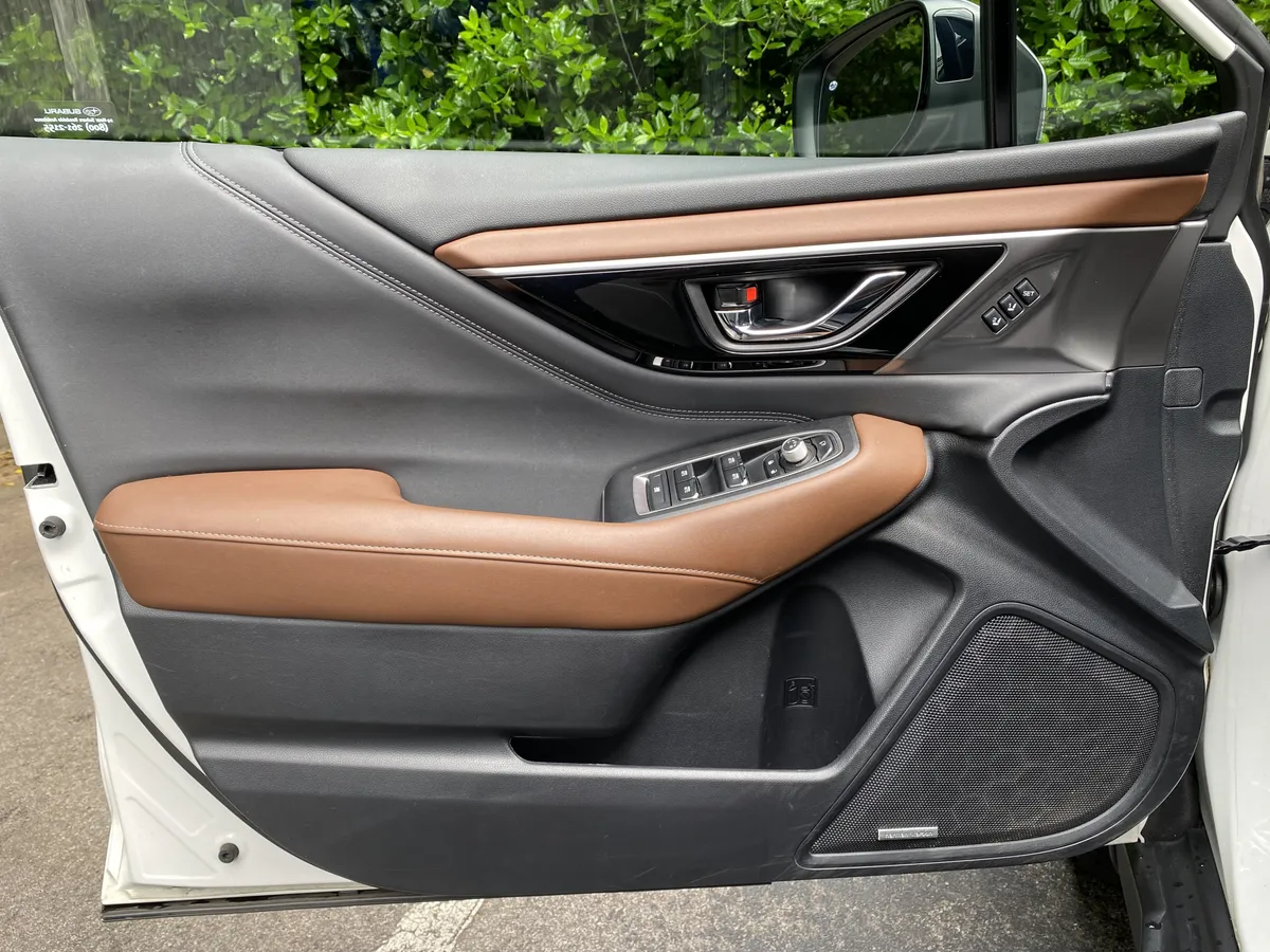 2021 Subaru Outback Touring XT thumbnail 14