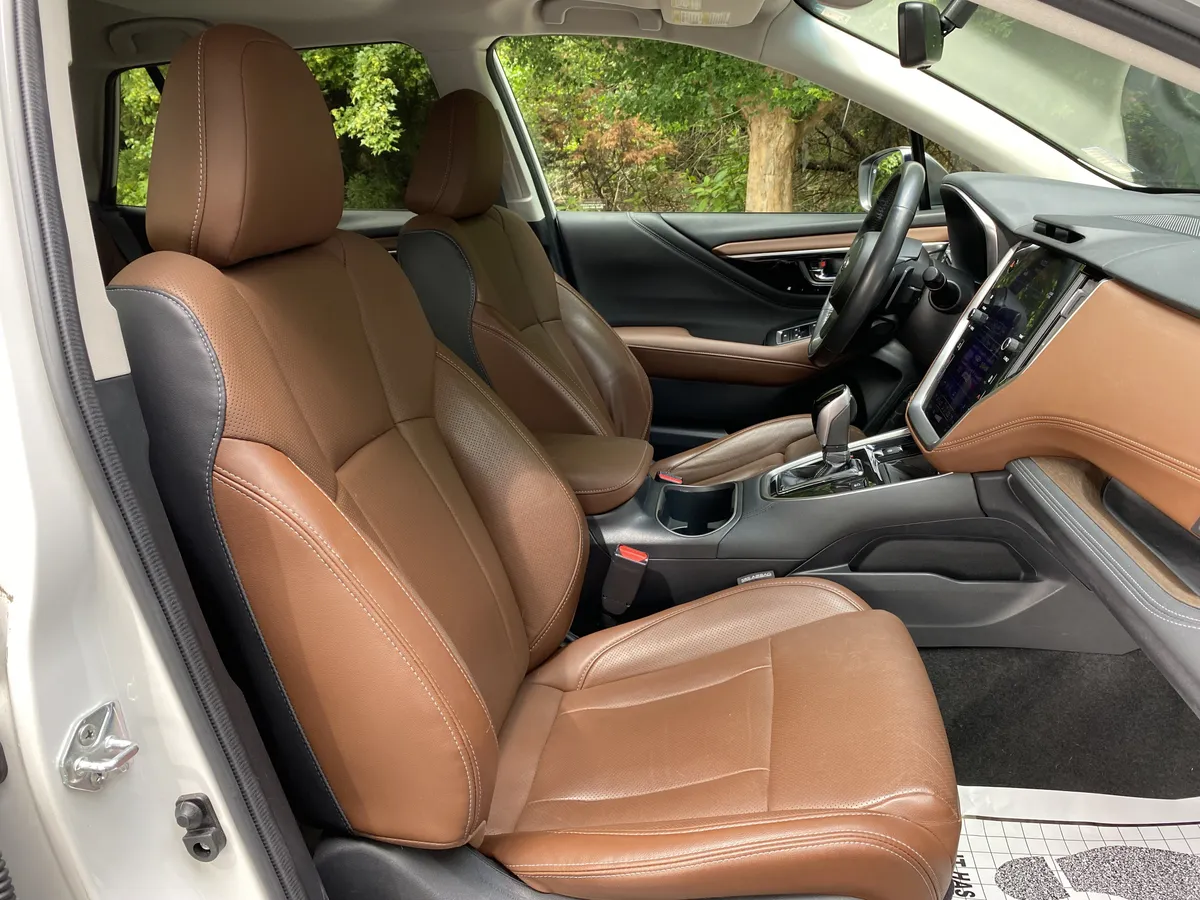2021 Subaru Outback Touring XT thumbnail 32