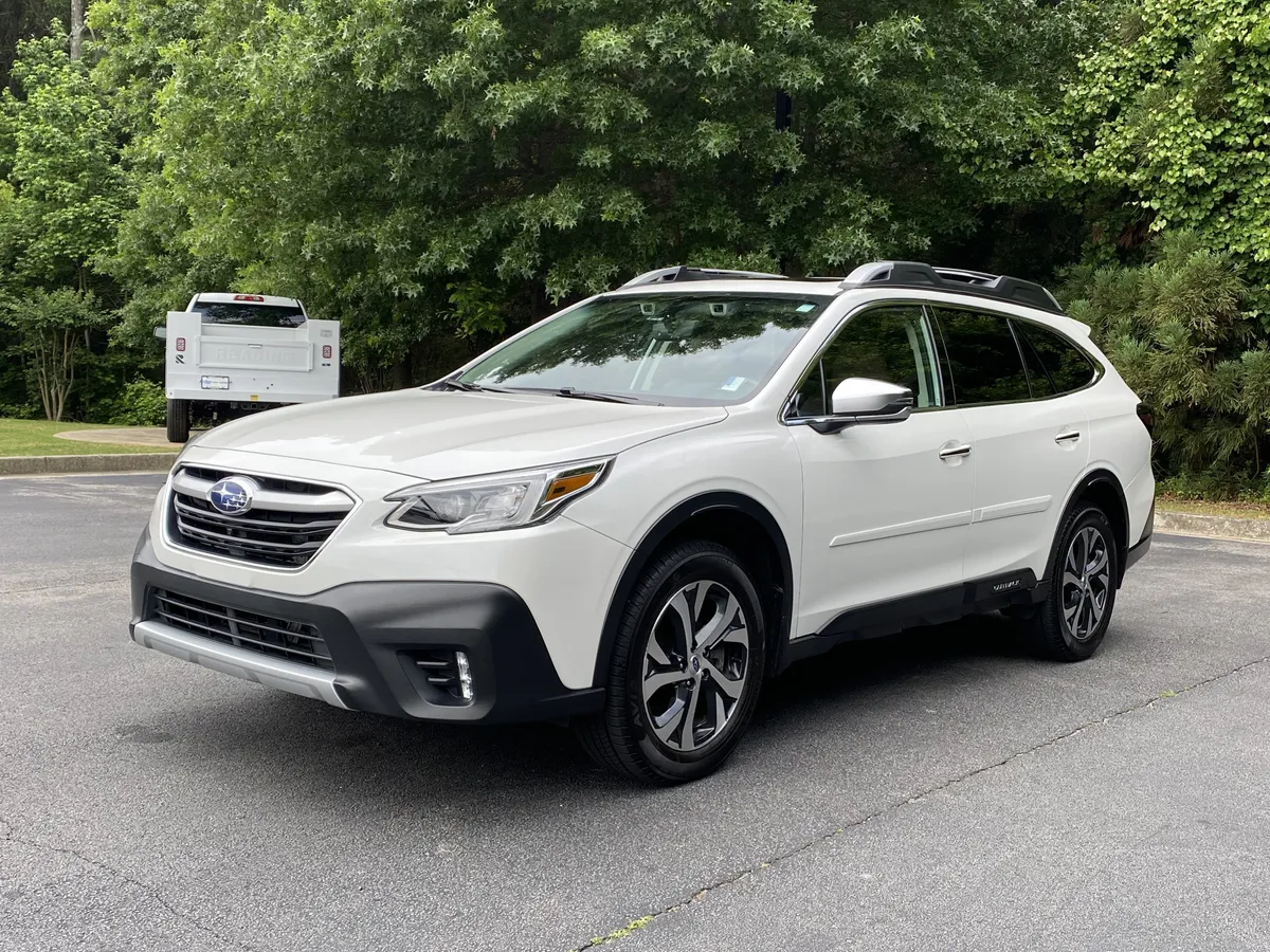 2021 Subaru Outback Touring XT thumbnail 4
