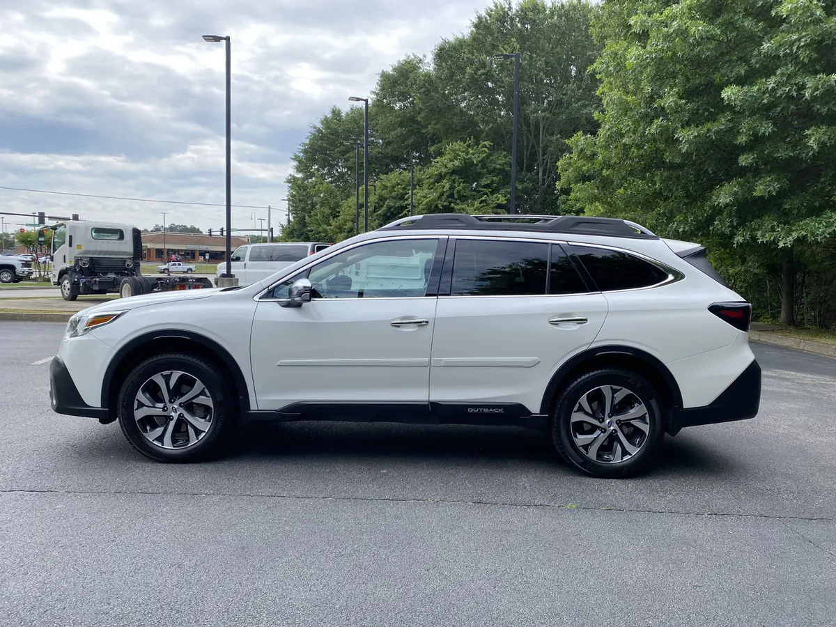 2021 Subaru Outback Touring XT thumbnail 5