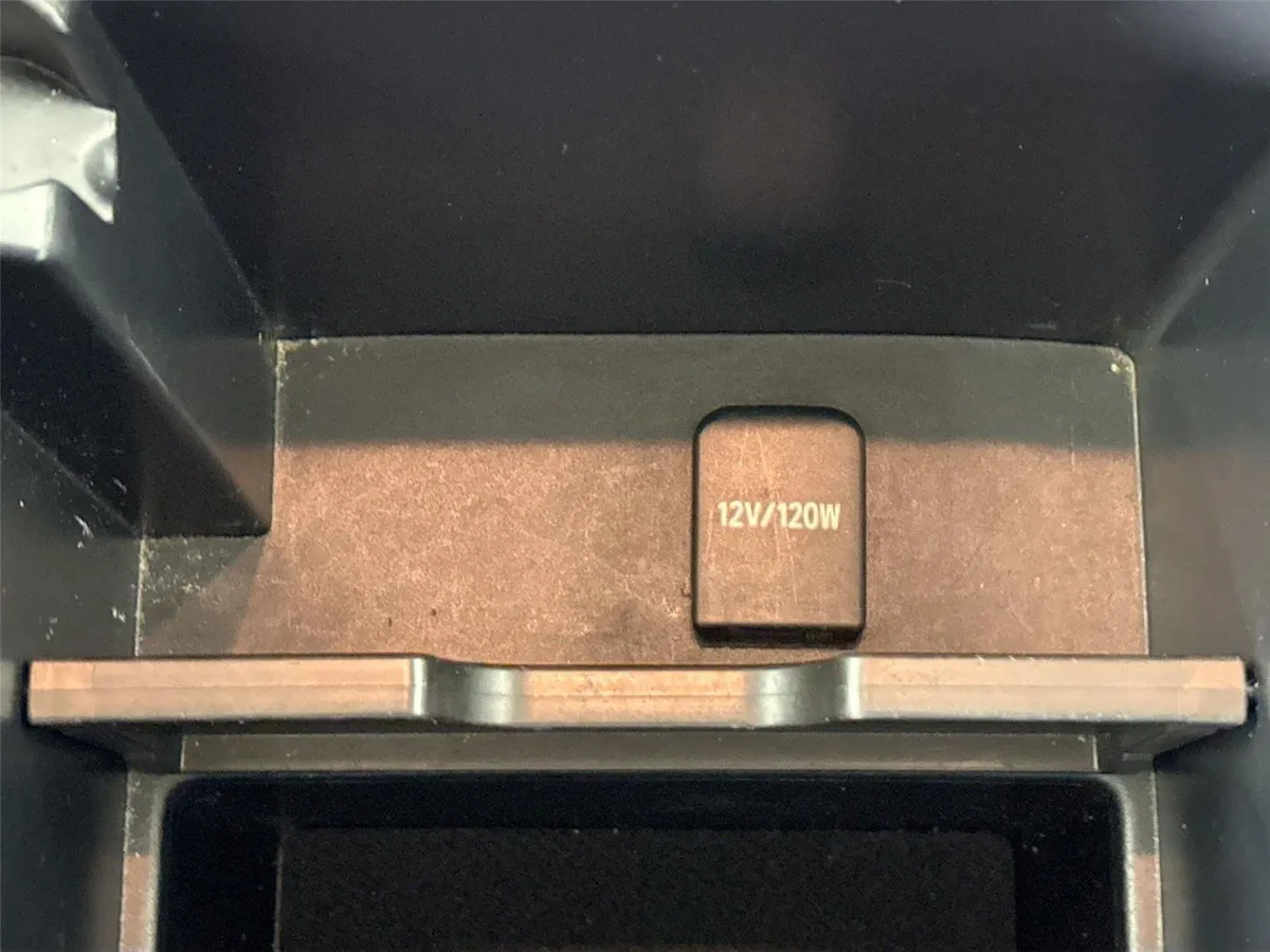 2021 Toyota 4Runner SR5 thumbnail 33