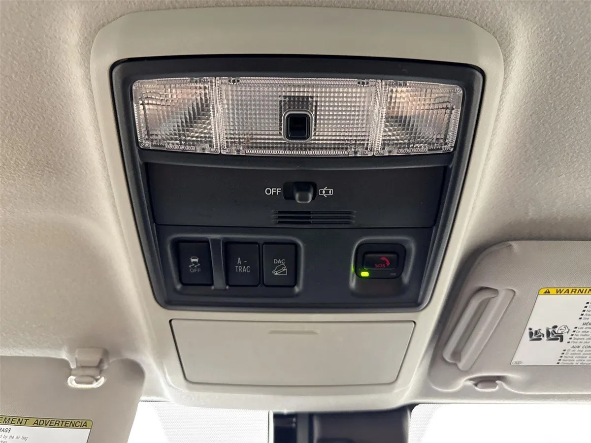 2021 Toyota 4Runner SR5 thumbnail 6