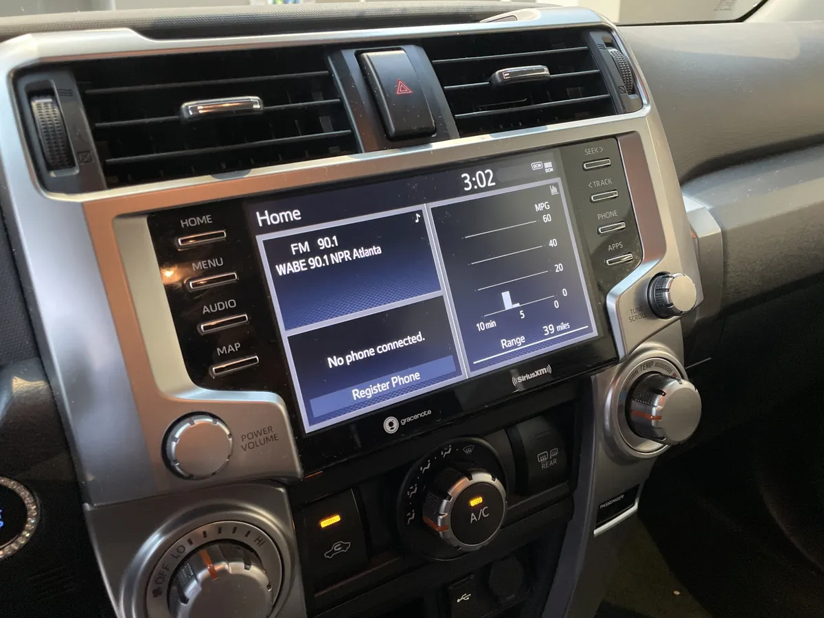 2021 Toyota 4Runner SR5 thumbnail 23
