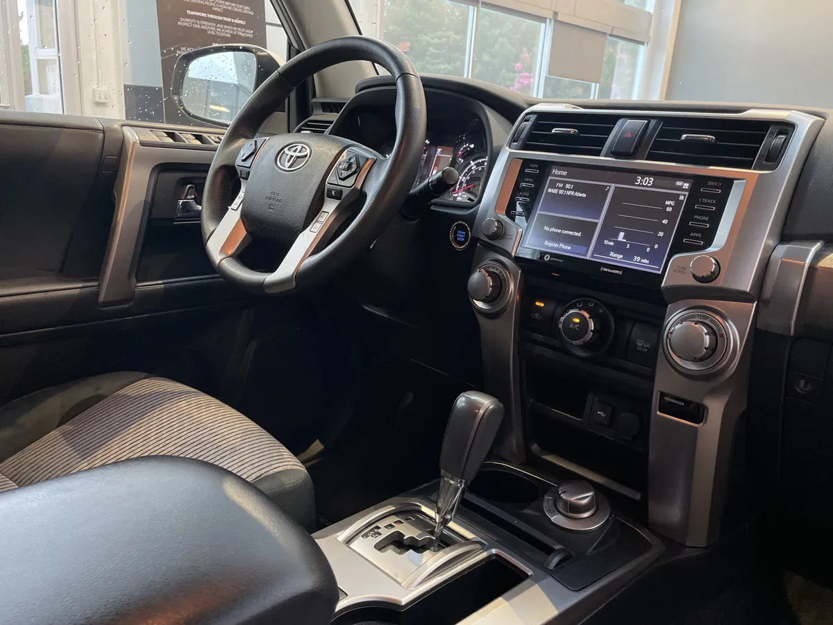 2021 Toyota 4Runner SR5 thumbnail 30