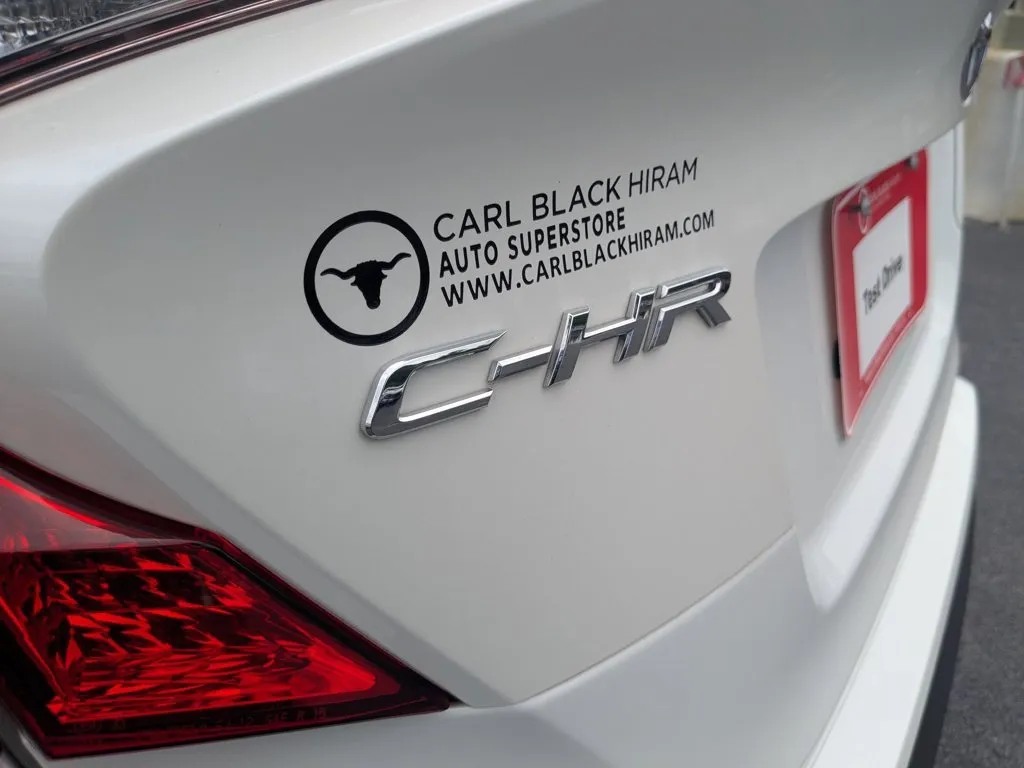 2021 Toyota C-HR LE thumbnail 29